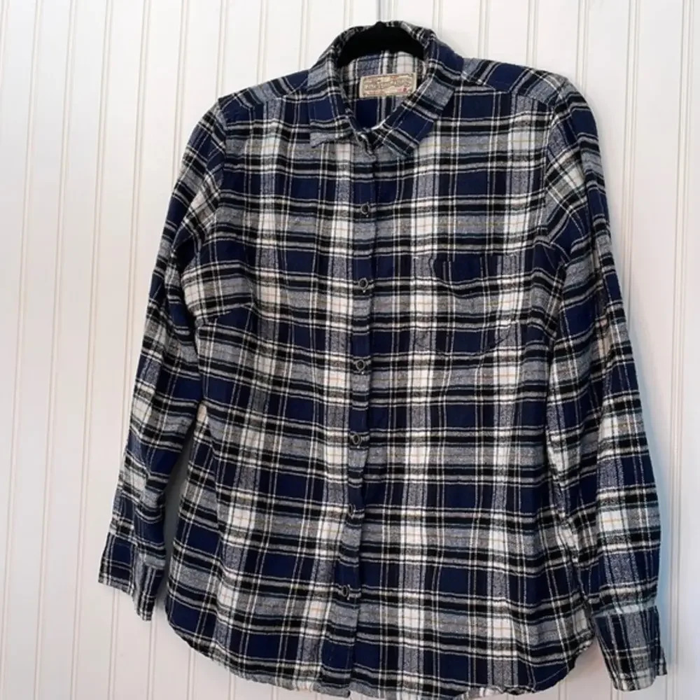 Jachs Girlfriend Blue Plaid Flannel Size Large (L)